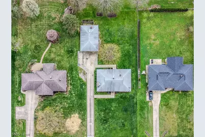 10073 Delsy Drive, North Royalton, OH 44133 - Photo 3