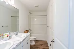 421 River Run Dr, Elyria, OH 44035 - Photo 29
