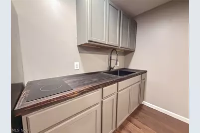 2670 Himelrigh Boulevard, Barberton, OH 44203 - Photo 27