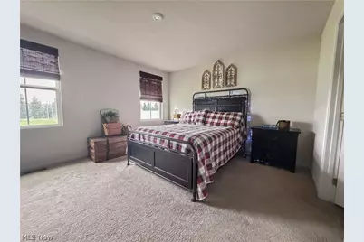 2670 Himelrigh Boulevard, Barberton, OH 44203 - Photo 13