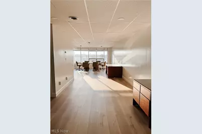 7543 Broadview Road, Green Hills, OH 44131 - Photo 9