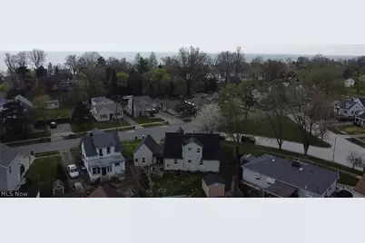 300 Concord Drive, Lorain, OH 44052 - Photo 33