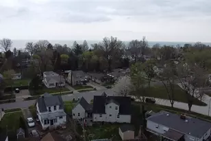 300 Concord Dr, Lorain, OH 44052 - Photo 33