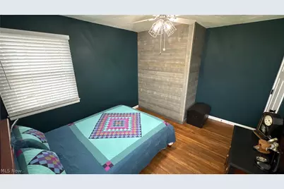 300 Concord Drive, Lorain, OH 44052 - Photo 11