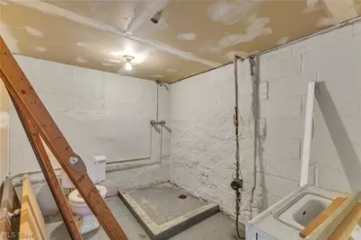 20710 Fuller Avenue, Euclid, OH 44123 - Photo 21