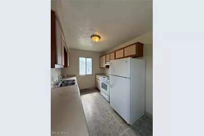 23740 Lake Shore Boulevard, Euclid, OH 44123 - Photo 7