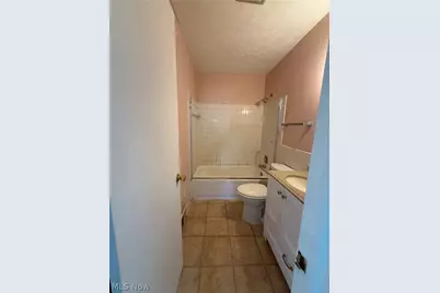 23740 Lake Shore Boulevard, Euclid, OH 44123 - Photo 15