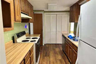 609 Fairground St, Caldwell, OH 43724 - Photo 7