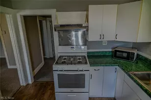 1423 32nd St, Parkersburg, WV 26104 - Photo 11