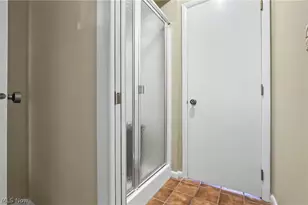 624 Hampton Ridge Dr, Akron, OH 44313 - Photo 23