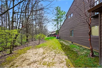 624 Hampton Ridge Drive, Akron, OH 44313 - Photo 41