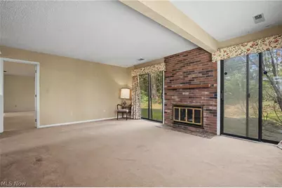 624 Hampton Ridge Drive, Akron, OH 44313 - Photo 17