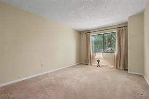624 Hampton Ridge Dr, Akron, OH 44313 - Photo 25