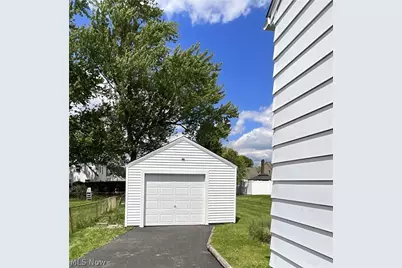 54 Melbourne Avenue, Boardman, OH 44512 - Photo 3