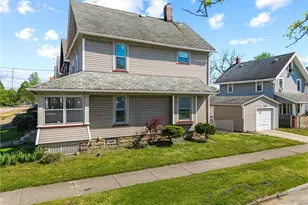 299 NW 5th Street NW, Barberton, OH 44203 - Photo 3