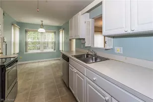 3513 E Prescott Cir, Cuyahoga Falls, OH 44223 - Photo 25