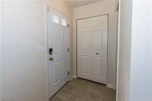 3513 E Prescott Cir, Cuyahoga Falls, OH 44223 - Photo 31