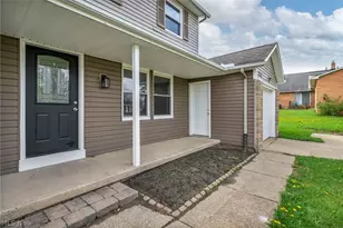 2427 Haverhill Rd, Twinsburg, OH 44087 - Photo 3