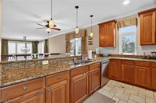303 Arizona Ave, Lorain, OH 44052 - Photo 7