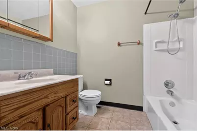 7432 Klingston Street NW, Massillon, OH 44646 - Photo 23