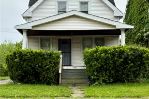 19806 Shawnee Ave, Loveland, OH 44119 - Photo 1
