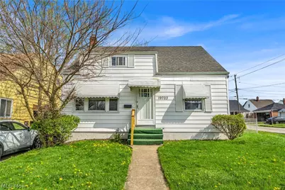 19703 Fairway Avenue, Maple Heights, OH 44137 - Photo 1