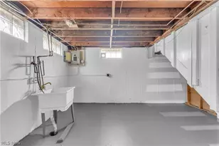 19703 Fairway Ave, Maple Heights, OH 44137 - Photo 23
