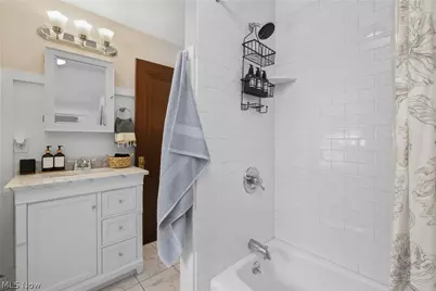 2965 Washington Boulevard, Cleveland Heights, OH 44118 - Photo 21