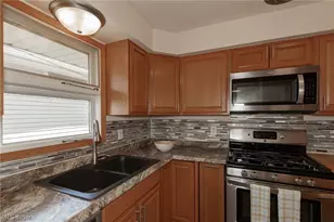 2784 Burden Dr, Parma, OH 44134 - Photo 11
