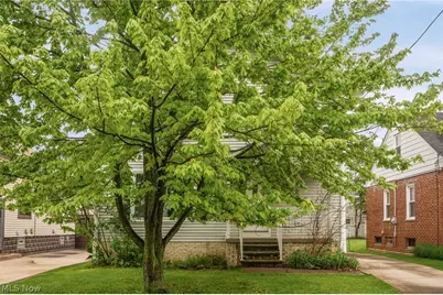 4910 & 4912 Yorkshire Avenue, Parma, OH 44134 - Photo 5