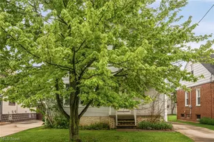4910 & 4912 Yorkshire Ave, Parma, OH 44134 - Photo 5