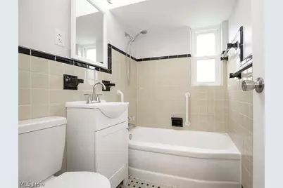 199 E 235th Street, Euclid, OH 44123 - Photo 13