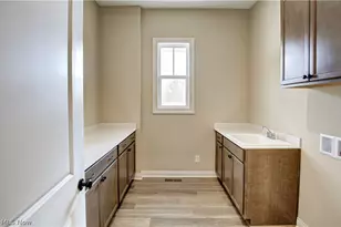 5843 Marcella Wy, North Ridgeville, OH 44039 - Photo 15
