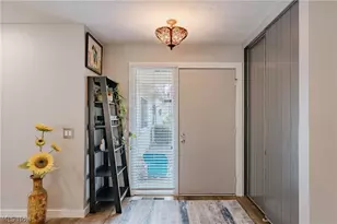 22156 Meadowsouth Ct, Strongsville, OH 44149 - Photo 5