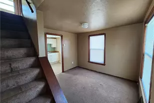 19850 Ormiston Ave, Euclid, OH 44119 - Photo 7