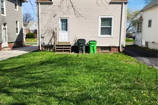 19850 Ormiston Ave, Euclid, OH 44119 - Photo 17