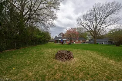 819 E 5th Street, Dover, OH 44622 - Photo 9