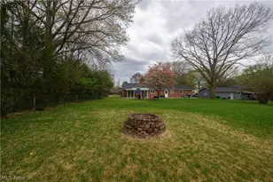 819 E 5th St, Dover, OH 44622 - Photo 9