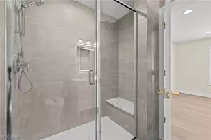 5084 Neptune Ovl, Solon, OH 44139 - Photo 15