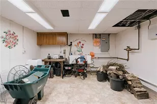 2624 Dunkeith Dr NW, Canton, OH 44708 - Photo 39