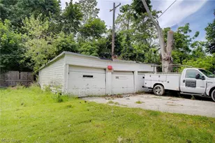 1872 Lampson Rd, Loveland, OH 44112 - Photo 13
