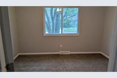 2201 Randall Street, Lorain, OH 44052 - Photo 7