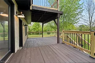 2203 S Medina Line Rd, Wadsworth, OH 44281 - Photo 45