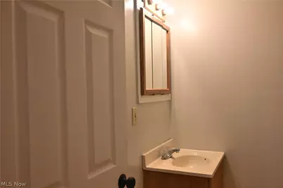 6989 Reed Road, Conneaut, OH 44030 - Photo 11