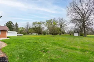 300 Homeworth Rd, Alliance, OH 44601 - Photo 33