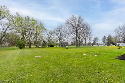 300 Homeworth Road, Alliance, OH 44601 - Photo 35