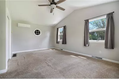 300 Homeworth Road, Alliance, OH 44601 - Photo 21