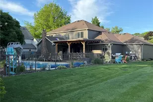 14666 Regency Dr, Strongsville, OH 44149 - Photo 3