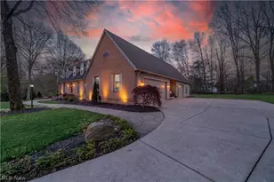 4306 Janell Ct, Canfield, OH 44406 - Photo 7