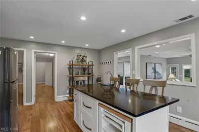 4499 Dover Center Road, North Olmsted, OH 44070 - Photo 11